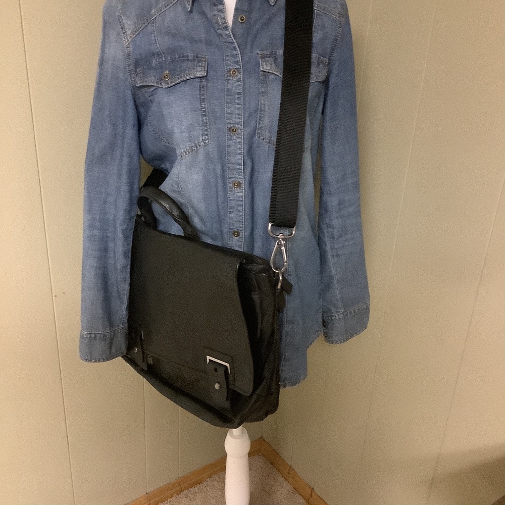Banana Republic Black Leather Laptop bag.